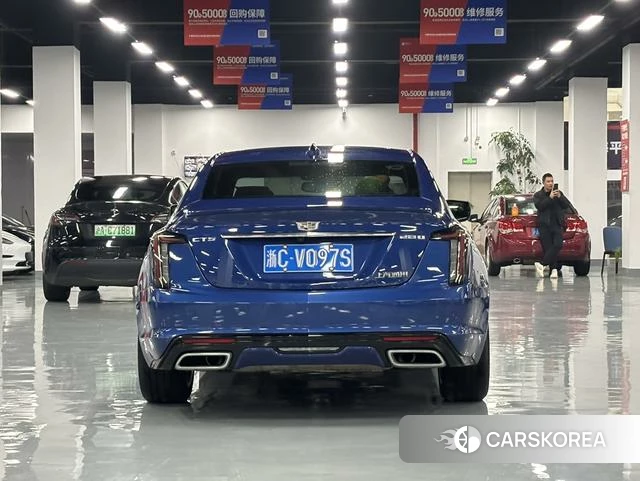 Cadillac CT5 2021 Синий из Китая, фото 3