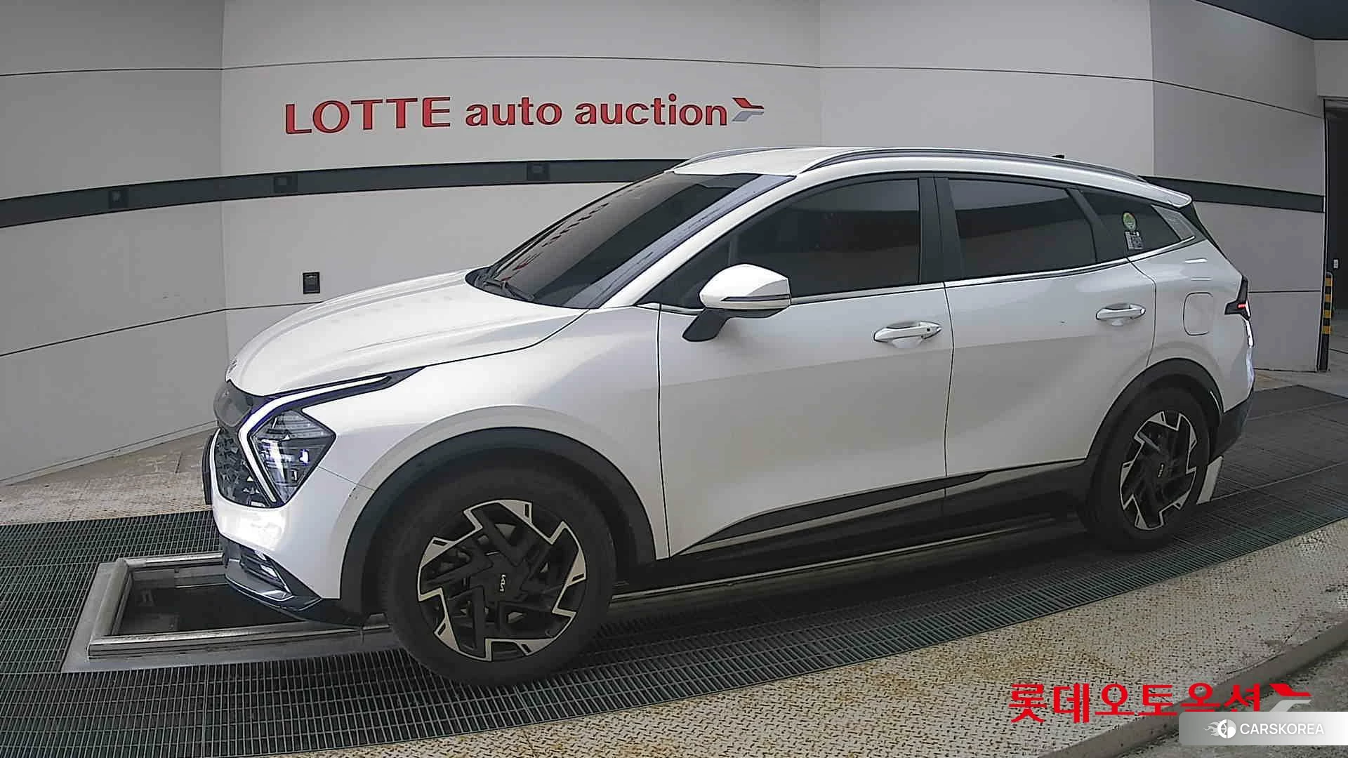 Kia Sportage 2022 Белый из Кореи, фото 3