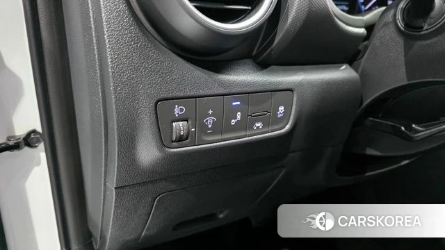 Hyundai Kona 2020 Белый из Кореи, фото 3