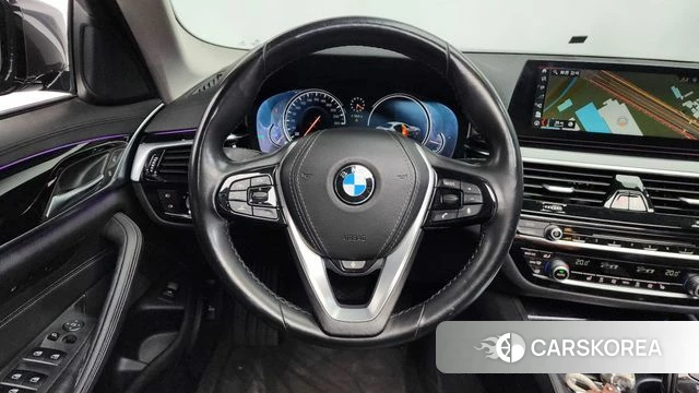 BMW 5 Series (G30) 2018 Серый из Кореи, фото 3