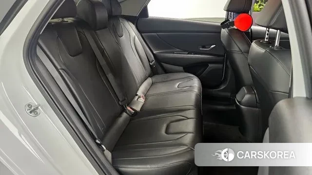 Hyundai Avante (CN7) 2022 Белый из Кореи, фото 3