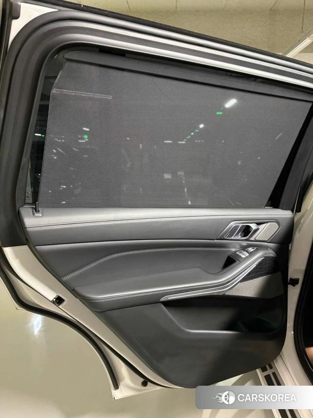 BMW X7 (G07) 2021 Белый из Кореи, фото 3