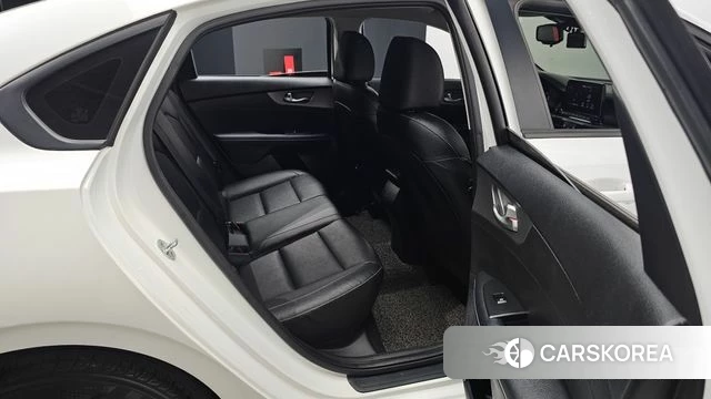 Kia Come New K3 2019 Белый из Кореи, фото 3