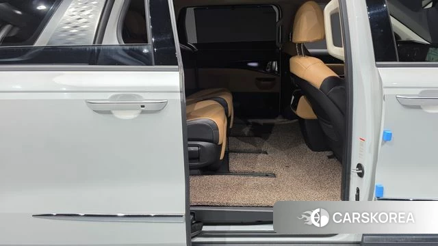 Kia Carnival 4th generation 2022 Белый из Кореи, фото 3