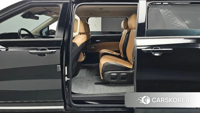 Kia Carnival 4th generation 2021 Черный из Кореи, фото 3