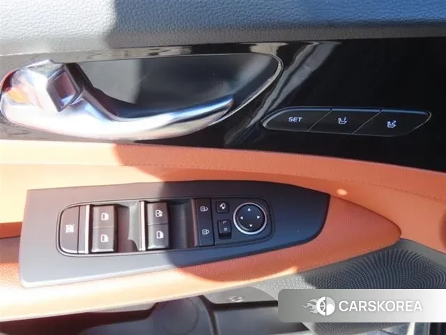 Kia The New K3 2nd generation 2022 Серый из Кореи, фото 3