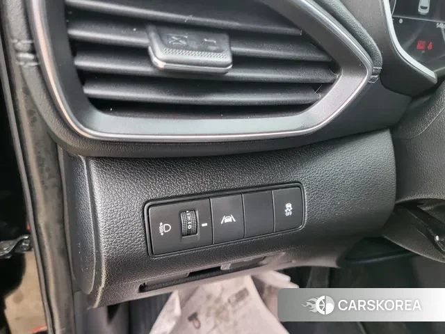 Hyundai The New Santa Fe 2021 Черный из Кореи, фото 3