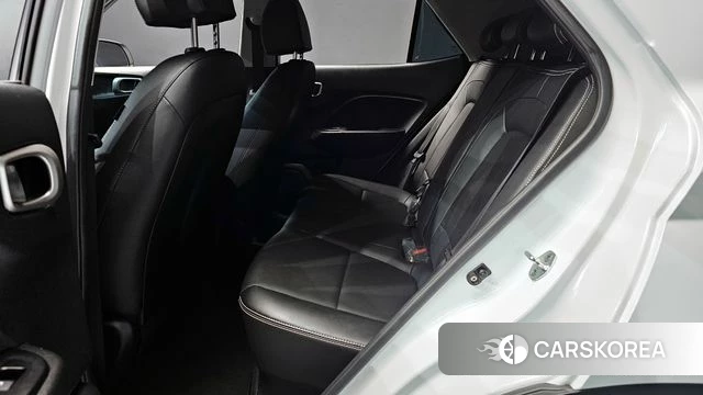 Hyundai Venue 2022 Белый из Кореи, фото 3