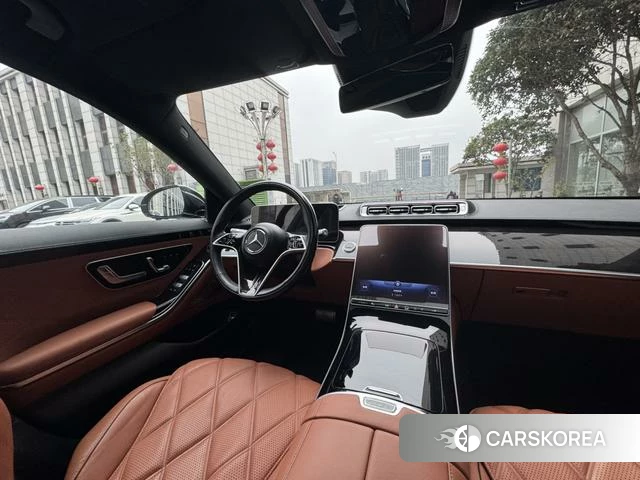 Mercedes-Benz Maybach S-class 2021 Черный из Китая, фото 3