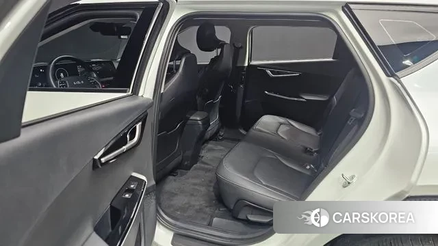 Kia EV6 2023 Белый из Кореи, фото 3