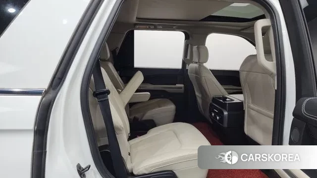 Ford Expeditation 2021 Белый из Кореи, фото 3