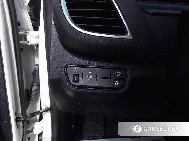 Kia The New Seltos 2024 Белый из Кореи, фото 3