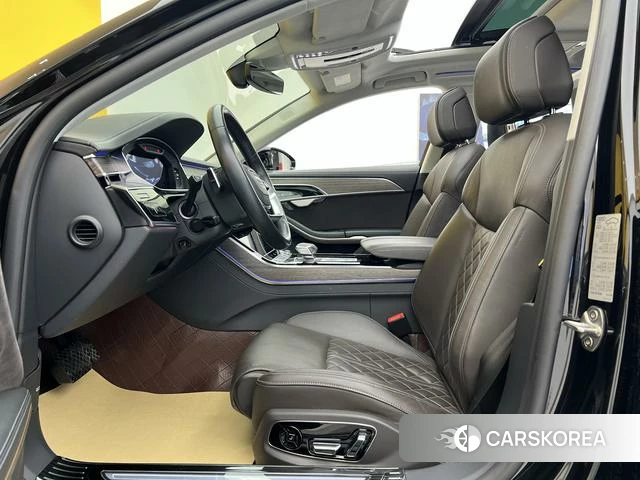 Audi A8 2024 Черный из Китая, фото 3