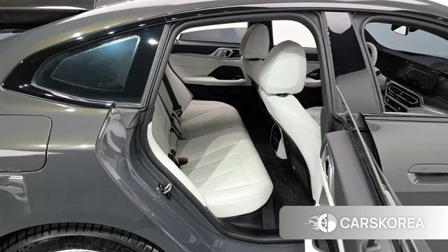 BMW i4 2022 Серый из Кореи, фото 3