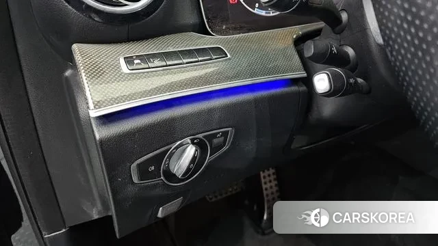 Mercedes-Benz E-Class W213 2018 Черный из Кореи, фото 3