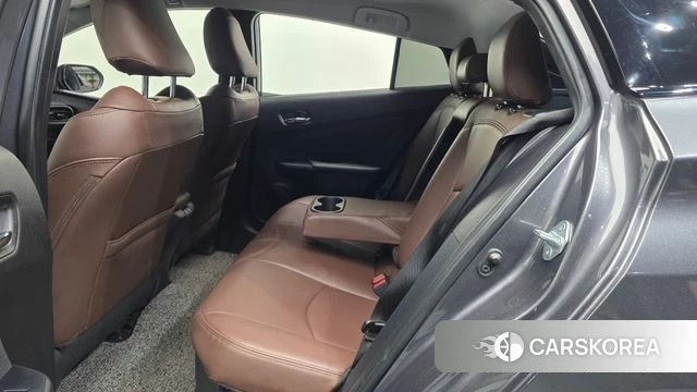 Toyota Prius 4th Generation 2022 Серый из Кореи, фото 3