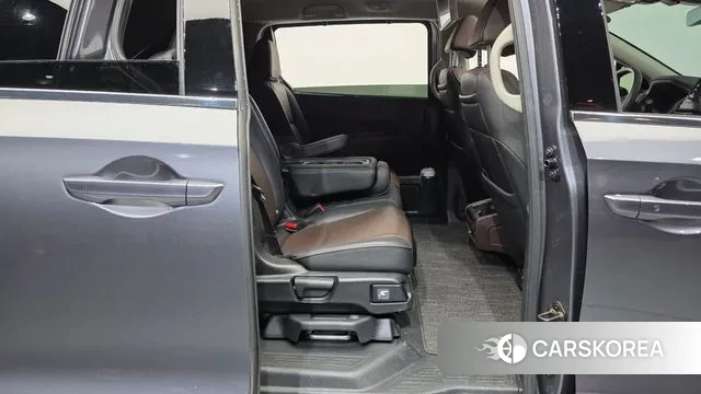 Honda Odyssey 2025 Серый из Кореи, фото 3