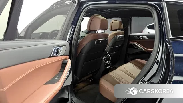 BMW X6 (G06) 2025 Черный из Кореи, фото 3