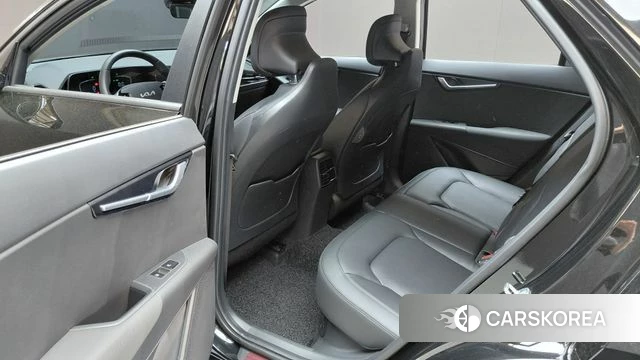 Kia Di Ol Nu Niro 2022 Черный из Кореи, фото 3