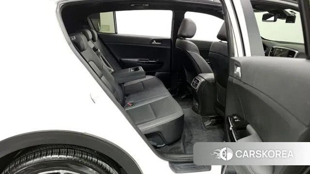 Kia Sportage The Bold 2019 Белый из Кореи, фото 3