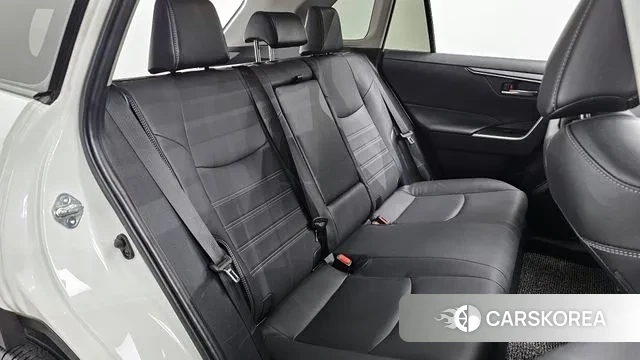 Toyota RAV4 5th Generation 2022 Белый из Кореи, фото 3