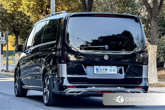 Mercedes-Benz V-class 2023 Черный из Китая, фото 3