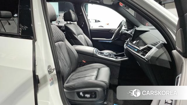 BMW X5 (G05) 2023 Белый из Кореи, фото 3