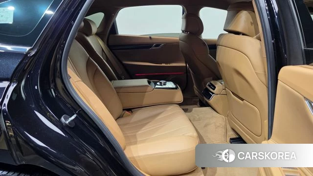Genesis G80 (RG3) 2025 Черный из Кореи, фото 3