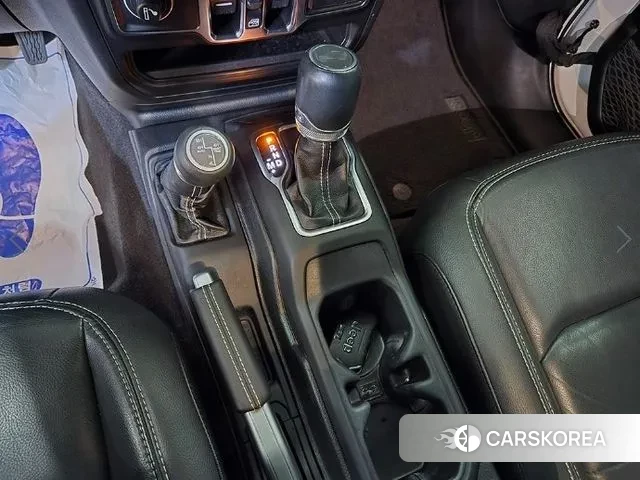 Jeep Wrangler (JL) 2021 Белый из Кореи, фото 3