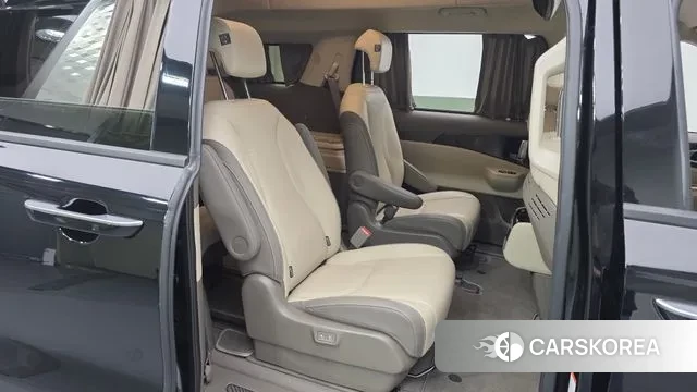 Kia The New Carnival 4th Generation 2024 Черный из Кореи, фото 3