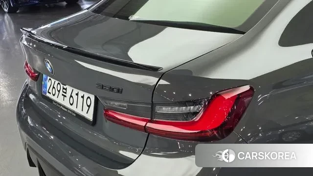 BMW 3 Series (G20) 2024 Серый из Кореи, фото 3