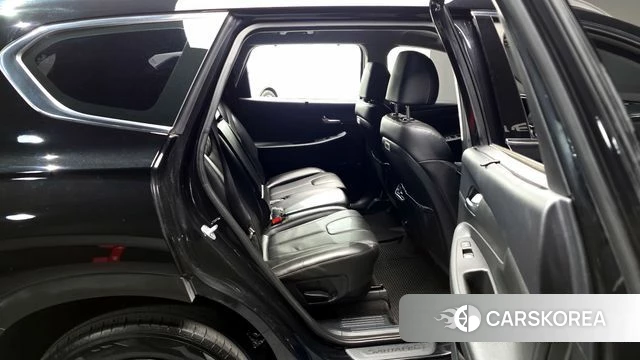 Hyundai The New Santa Fe 2022 Черный из Кореи, фото 3