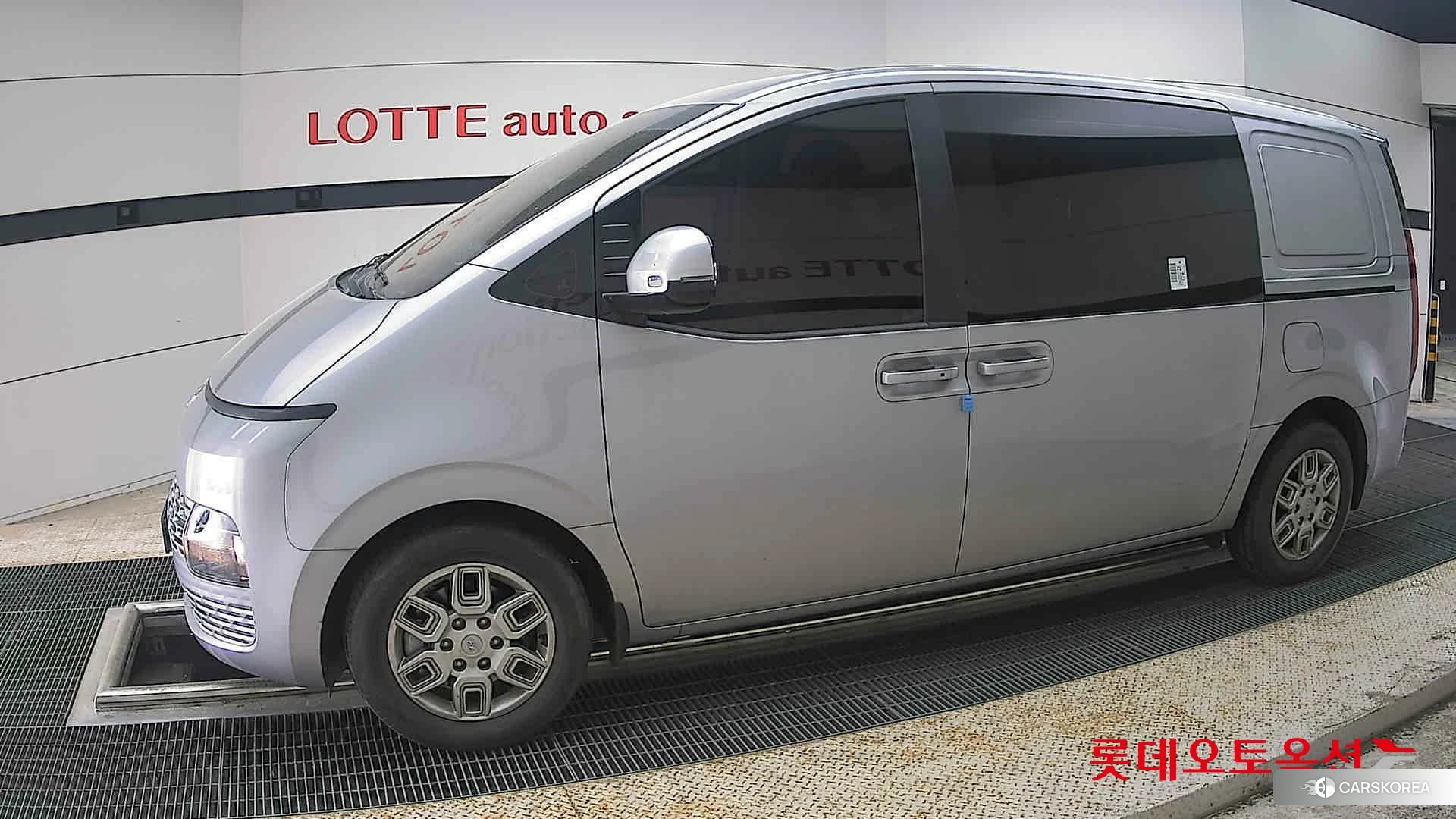 Hyundai Staria 2024 Другое из Кореи, фото 3