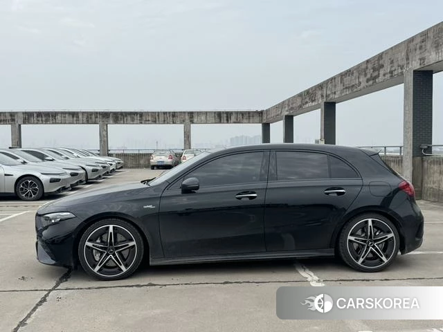 Mercedes-Benz Class A AMG (imported) 2024 Черный из Китая, фото 3