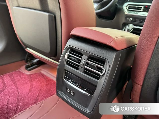 BMW 3 series 2022 Белый из Китая, фото 3