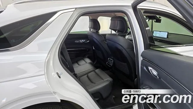 Genesis GV70 2023 Белый из Кореи, фото 3