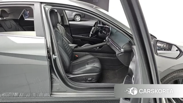 Hyundai Avante (CN7) 2022 Серый из Кореи, фото 3