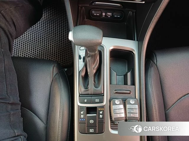 Kia The New K5 2nd generation 2019 Белый из Кореи, фото 3