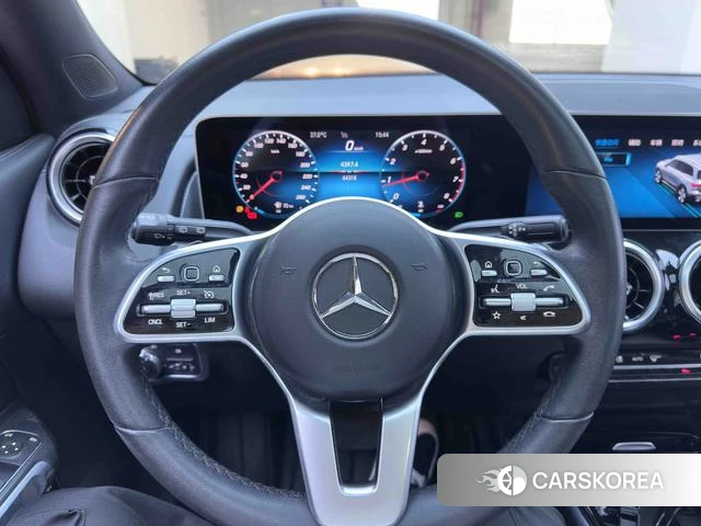 Mercedes-Benz GLB 2021 Другой из Китая, фото 3