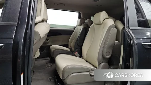 Kia Carnival 4th generation 2021 Серый из Кореи, фото 3