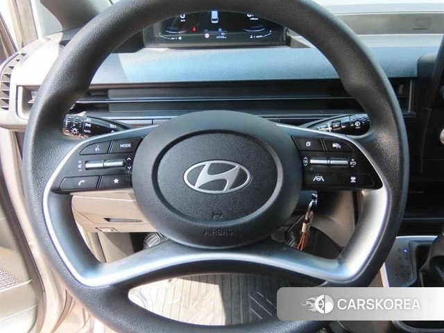 Hyundai Staria 2024 Серебряный из Кореи, фото 3