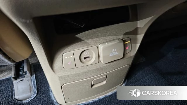 Kia The New Carnival 2018 Белый из Кореи, фото 3