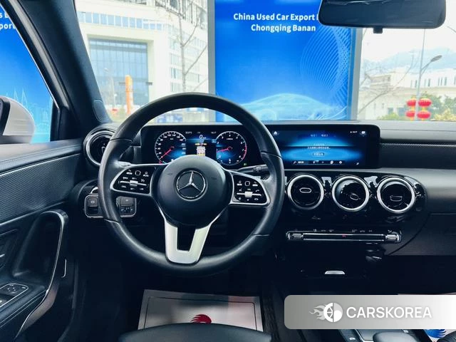 Mercedes-Benz Class A 2022 Белый из Китая, фото 3