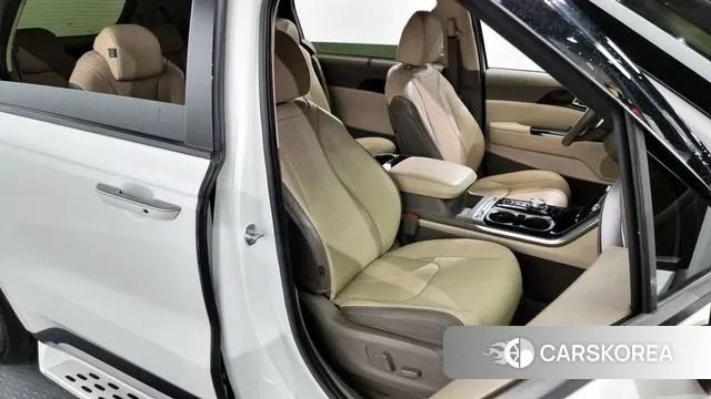 Kia Carnival 4th generation 2021 Белый из Кореи, фото 3