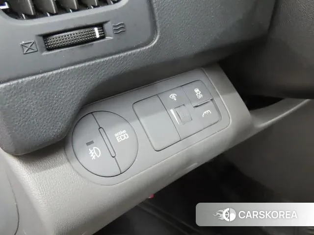 Hyundai The New Grand Starex 2018 Серебристо-серый из Кореи, фото 3