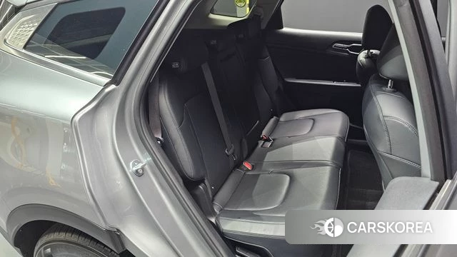 Kia Sportage 5th Generation Hybrid 2022 Серебристо-серый из Кореи, фото 3