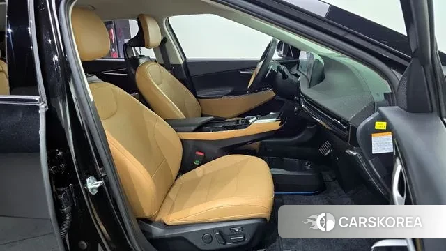 Kia EV6 2022 Черный из Кореи, фото 3