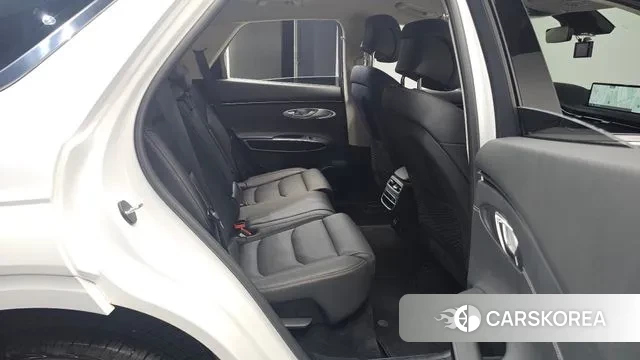 Genesis GV70 2024 Белый из Кореи, фото 3