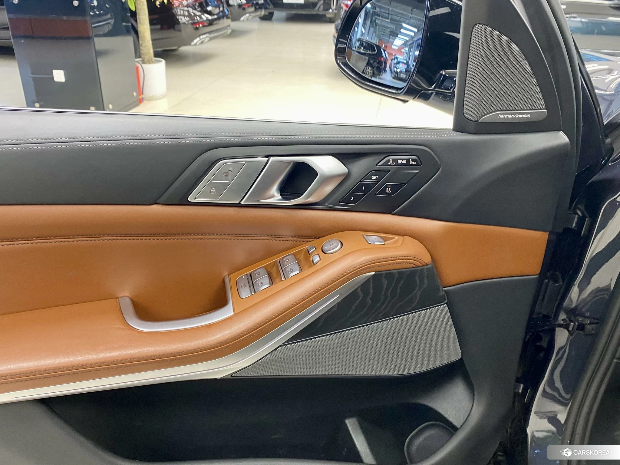 BMW X7 2020 Темно-серый из Китая, фото 3
