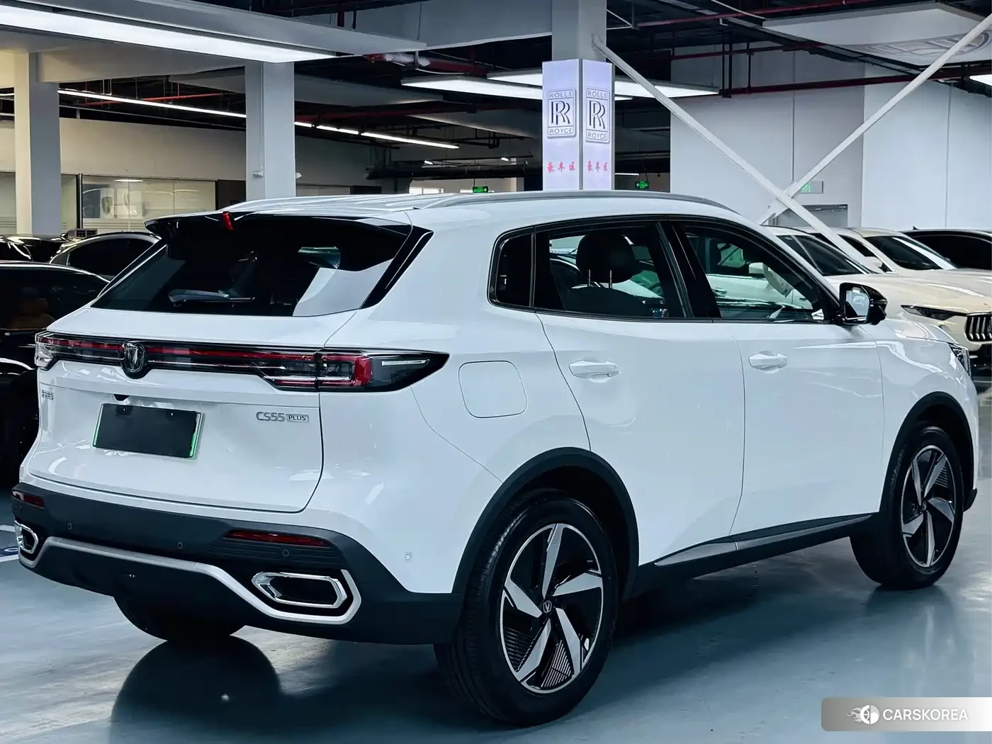 Chang'an CS55PLUS PHEV 2026 Белый из Китая, фото 3